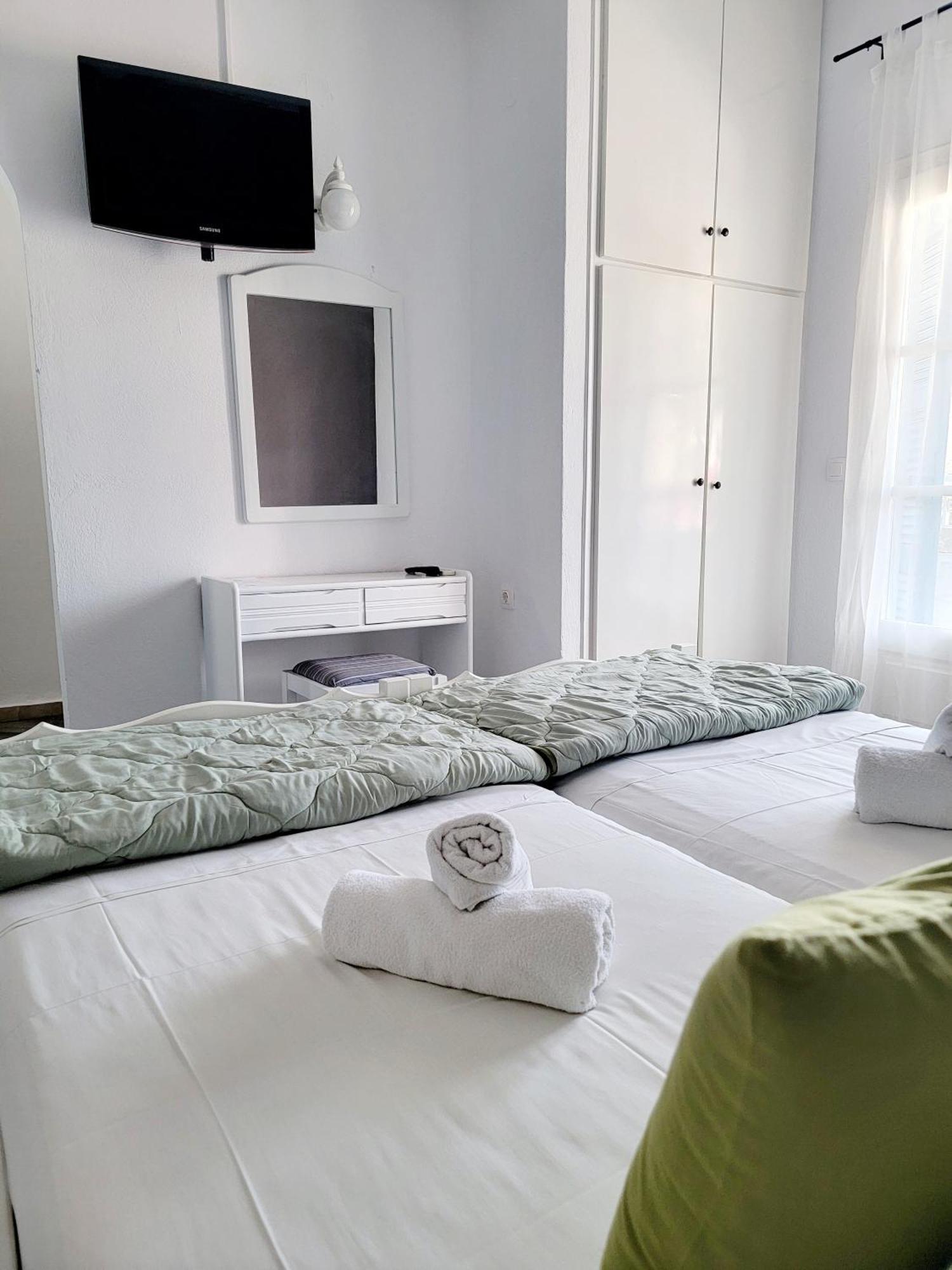 Kalimera Studios And Apartments Мораитика Екстериор снимка